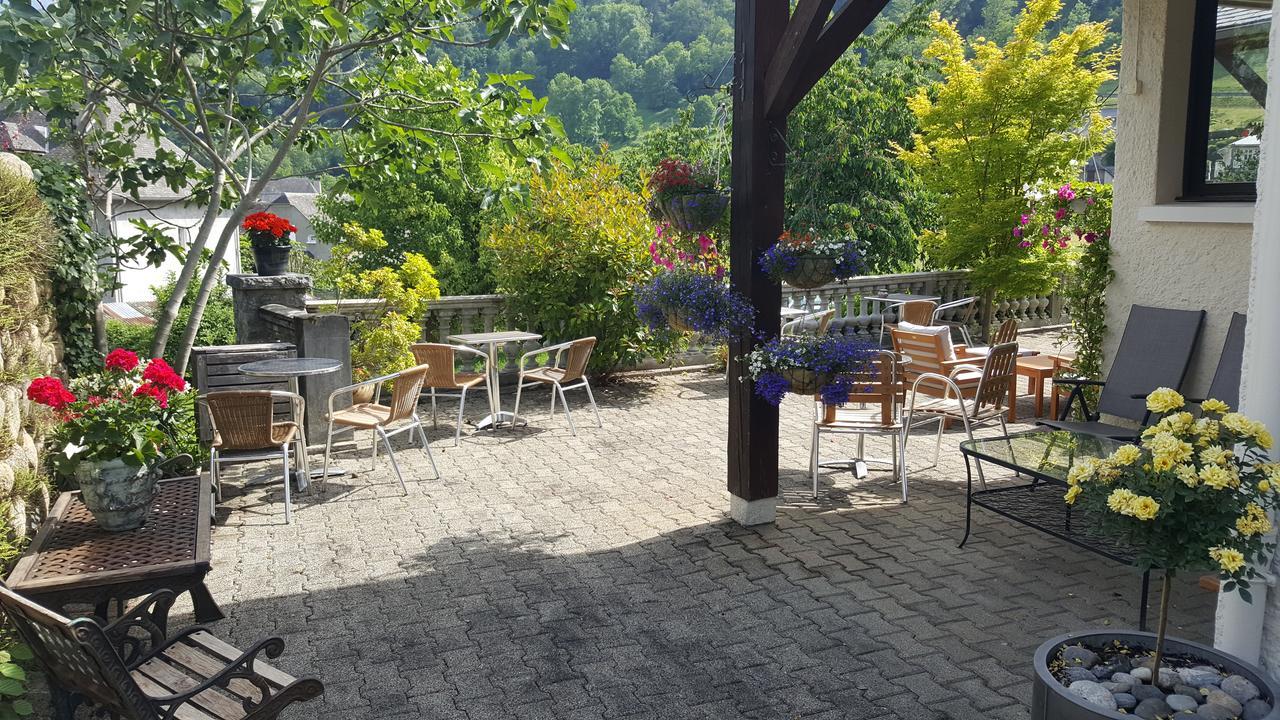 Hôtel Les Rochers Saint-Savin (Hautes-Pyrenees) Exterior foto